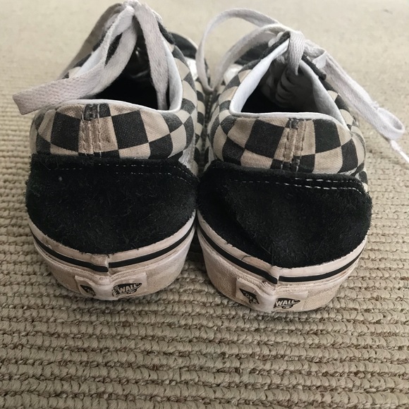 Checkered vans - Picture 3 of 5